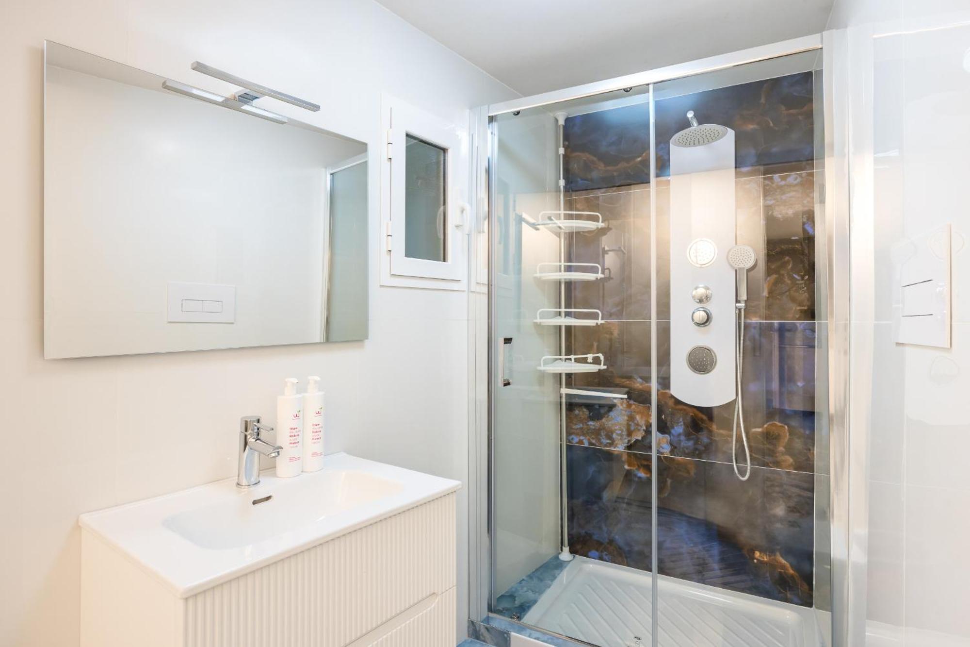 Mergellina Sea Studio With Jacuzzi By Wonderful Italy Apartment Naples