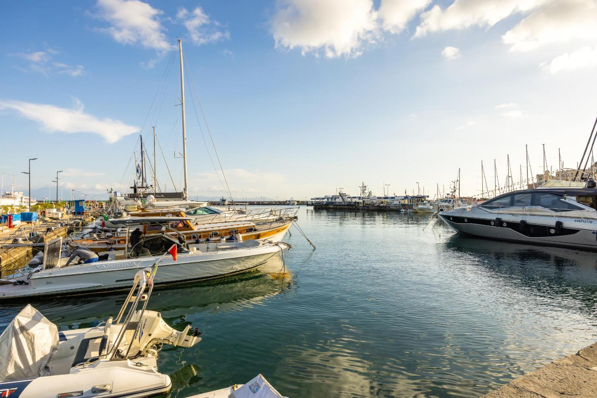 Mergellina Sea Studio With Jacuzzi By Wonderful Italy *